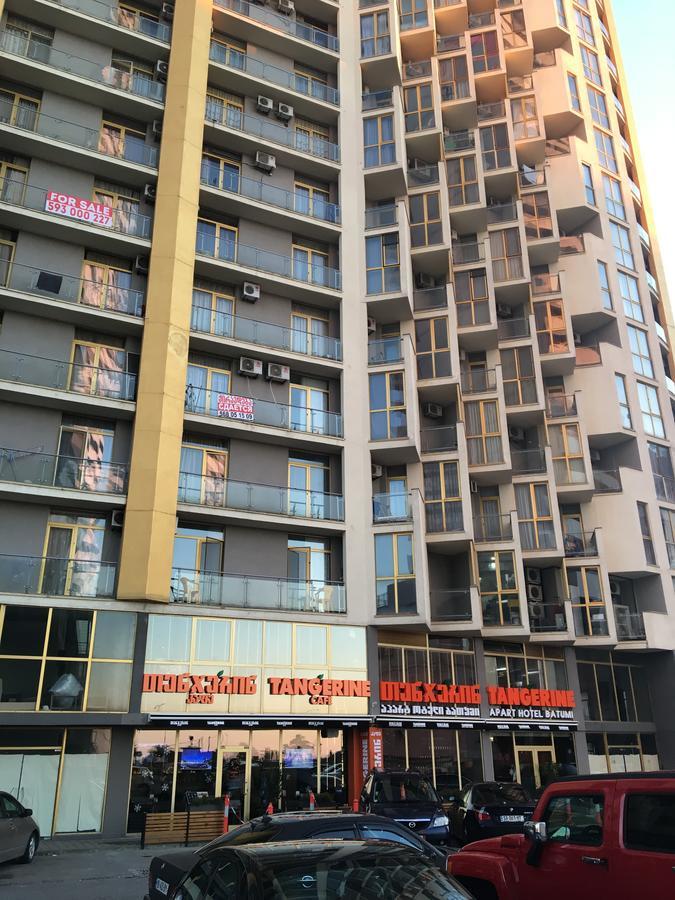 Orbi Plaza Tamara Aparthotel Batumi Kültér fotó