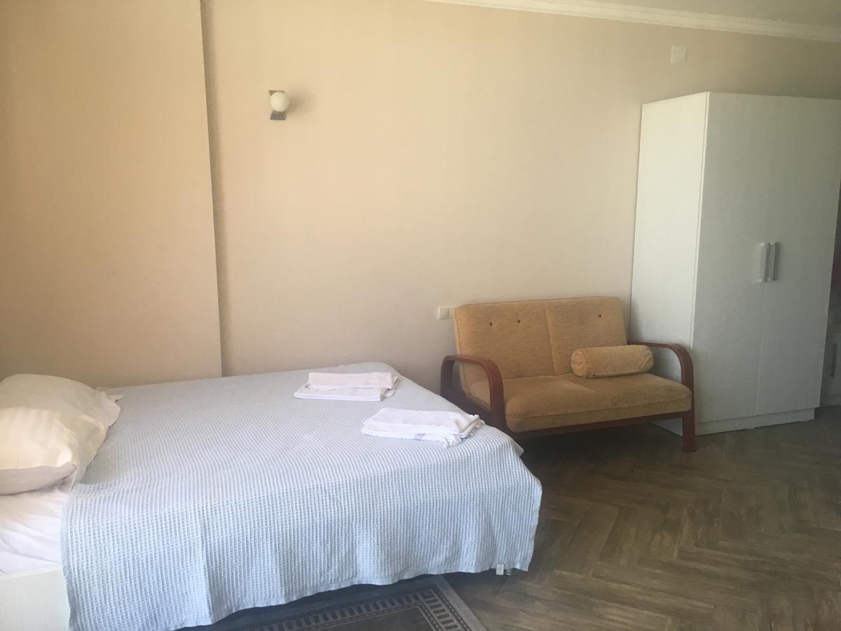Orbi Plaza Tamara Aparthotel Batumi Kültér fotó